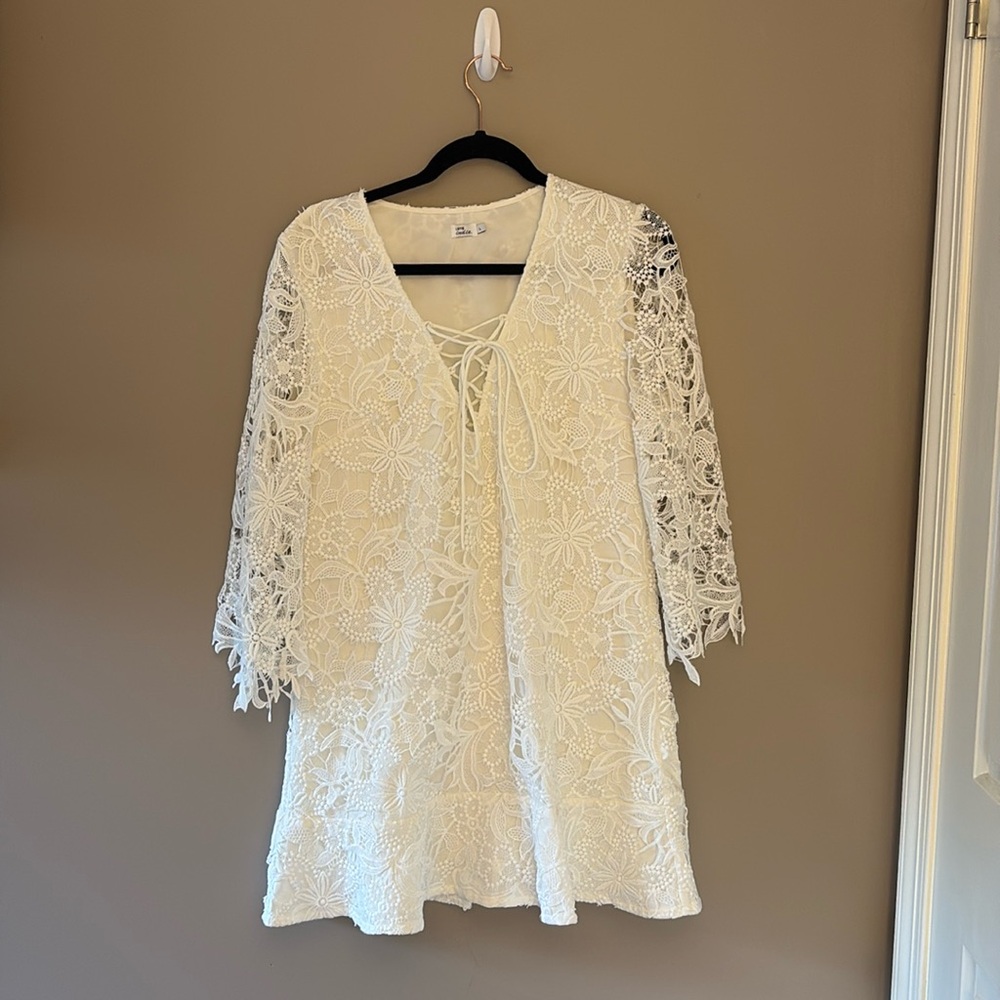LOVE indie White Flower Dress